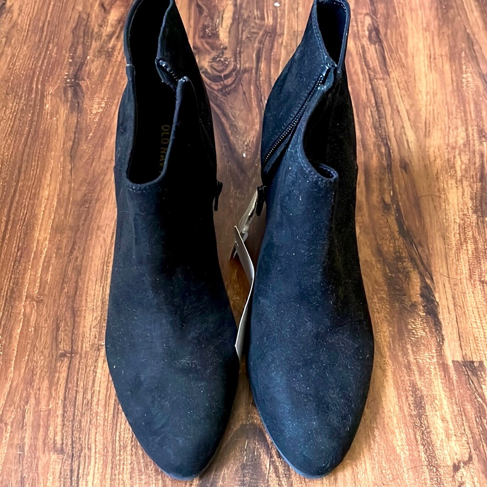 Women’s shoes